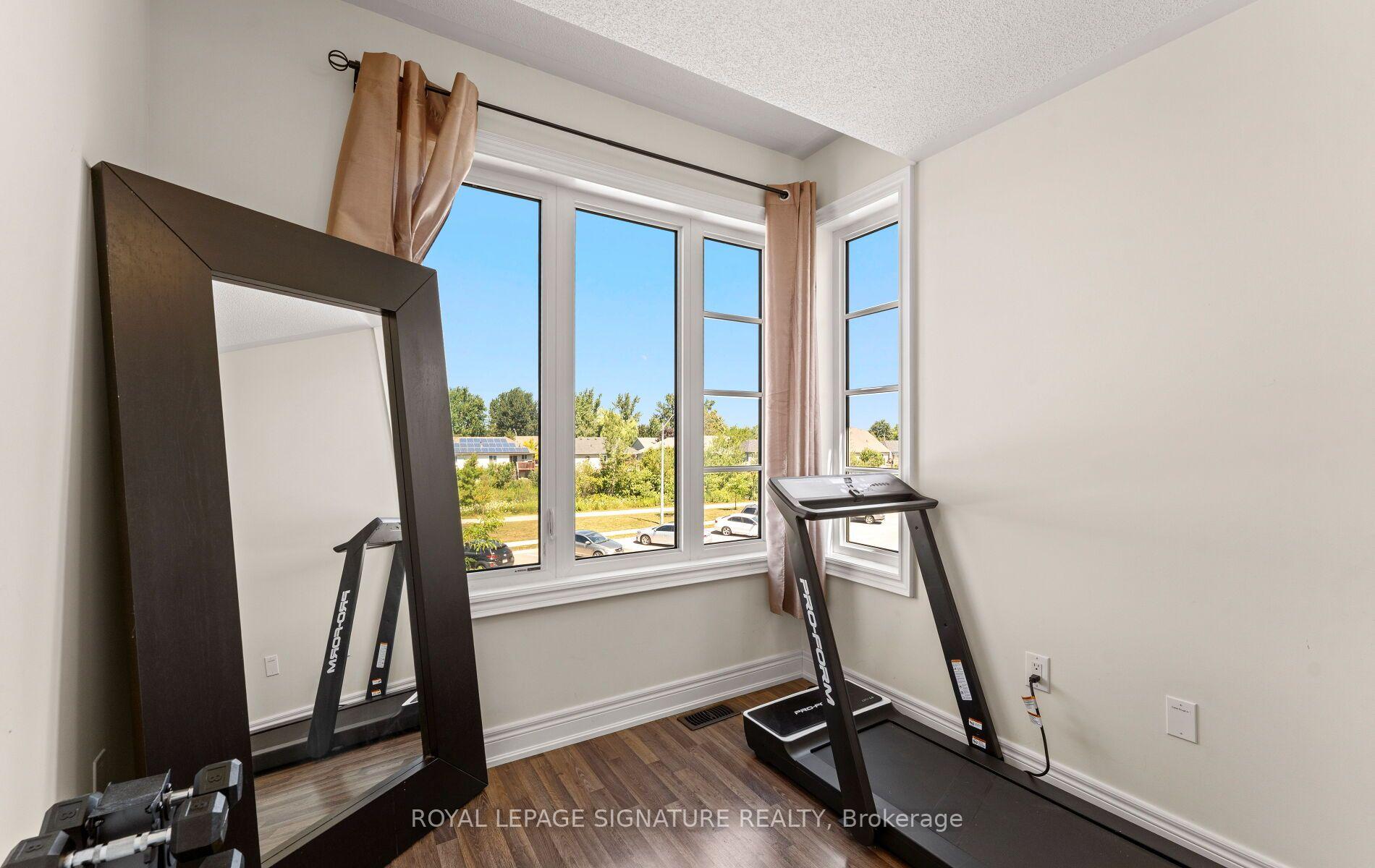 Photo 20 of 301 Atkinson Street, Clearview, Stayner — HOMEH