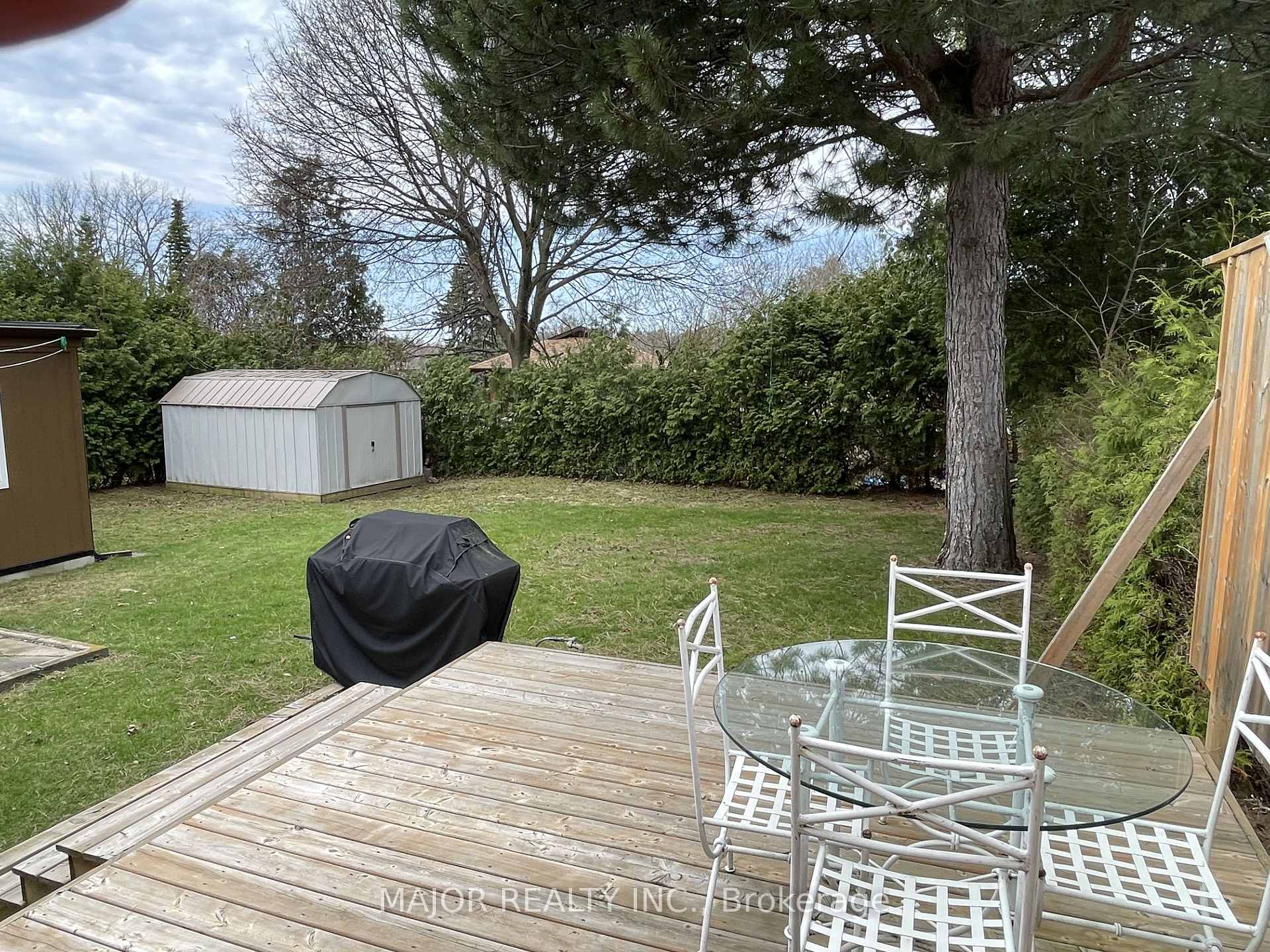 Photo 3 of 726 Bessborough Drive, Oshawa, Centennial — HOMEH