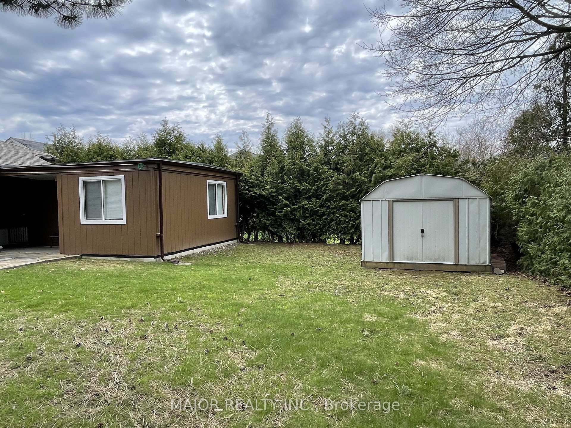 Photo 5 of 726 Bessborough Drive, Oshawa, Centennial — HOMEH