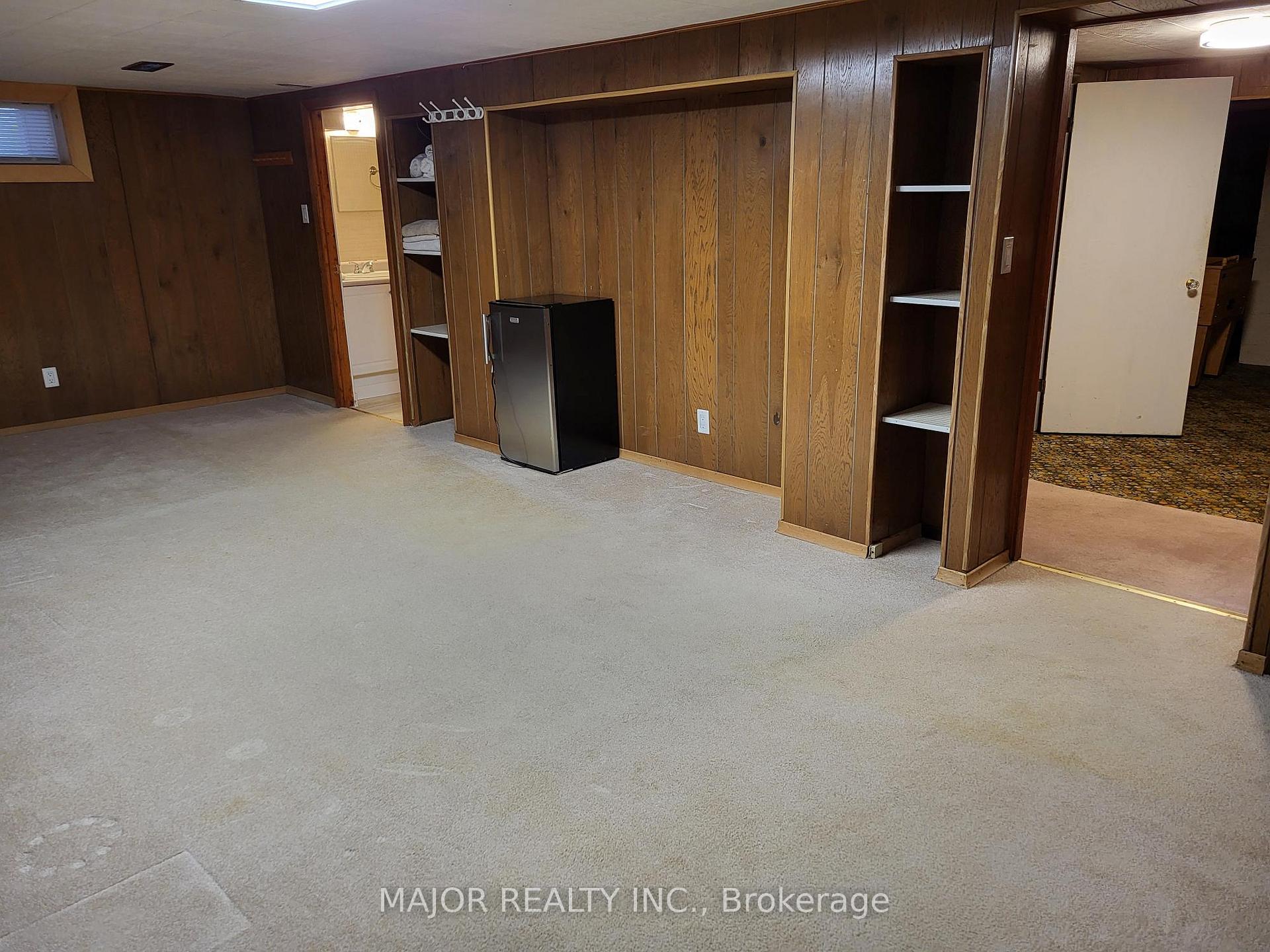 Photo 17 of 726 Bessborough Drive, Oshawa, Centennial — HOMEH
