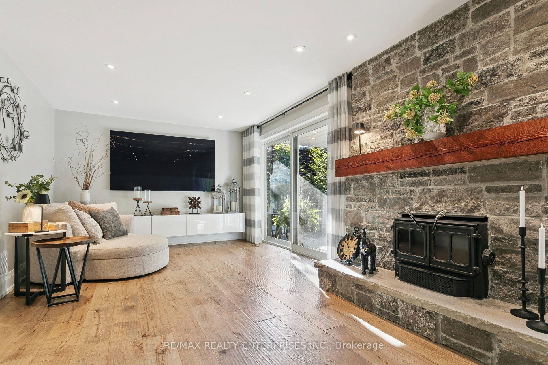 Photo 23 of 2683 Kingsberry Crescent, Mississauga, Cooksville — HOMEH