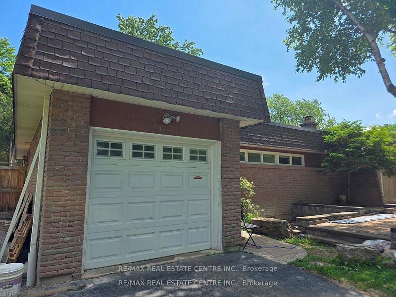Photo of Unit Basement, 2644 Kinnerton Crescent