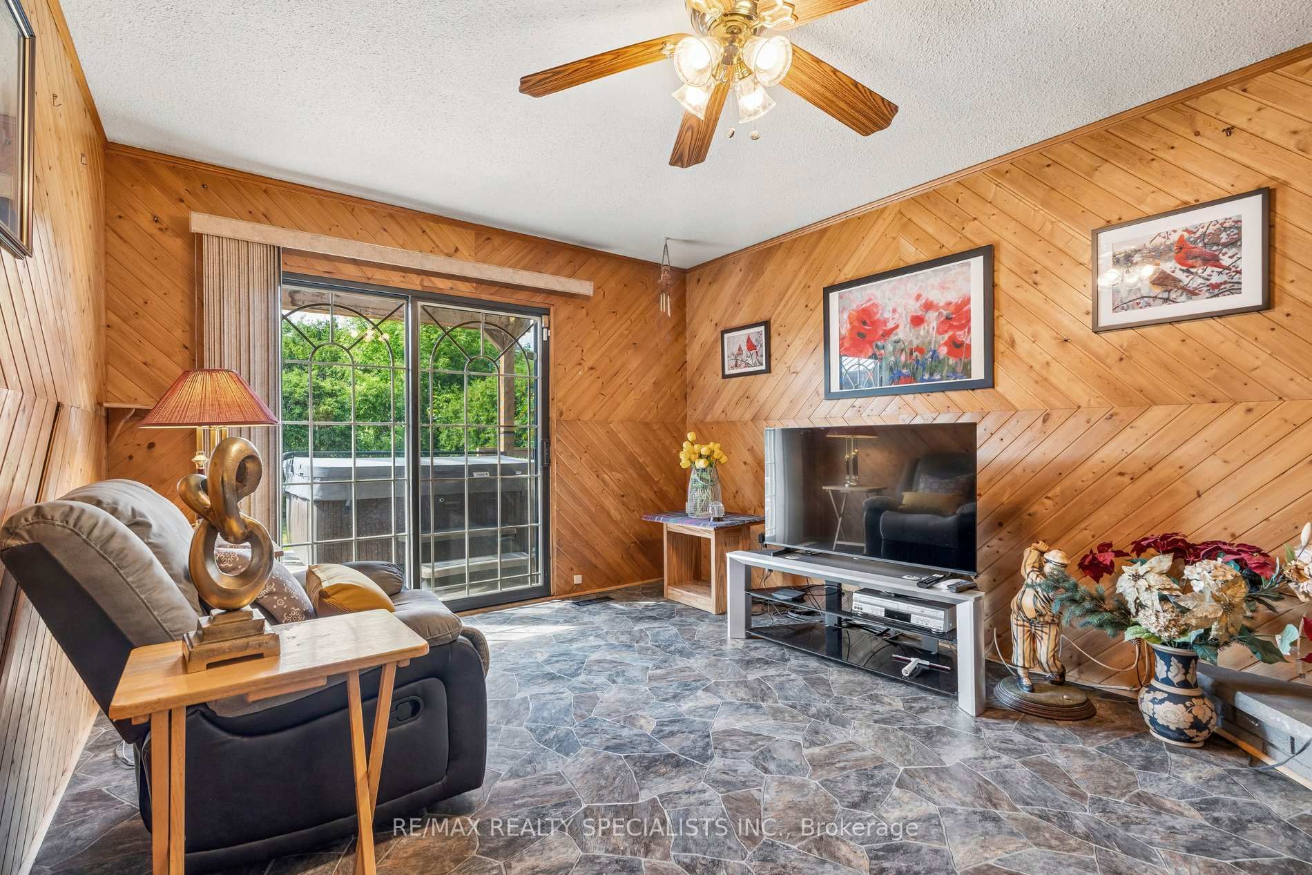 Photo 17 of 46 Linkdale Road, Brampton, Brampton North — HOMEH