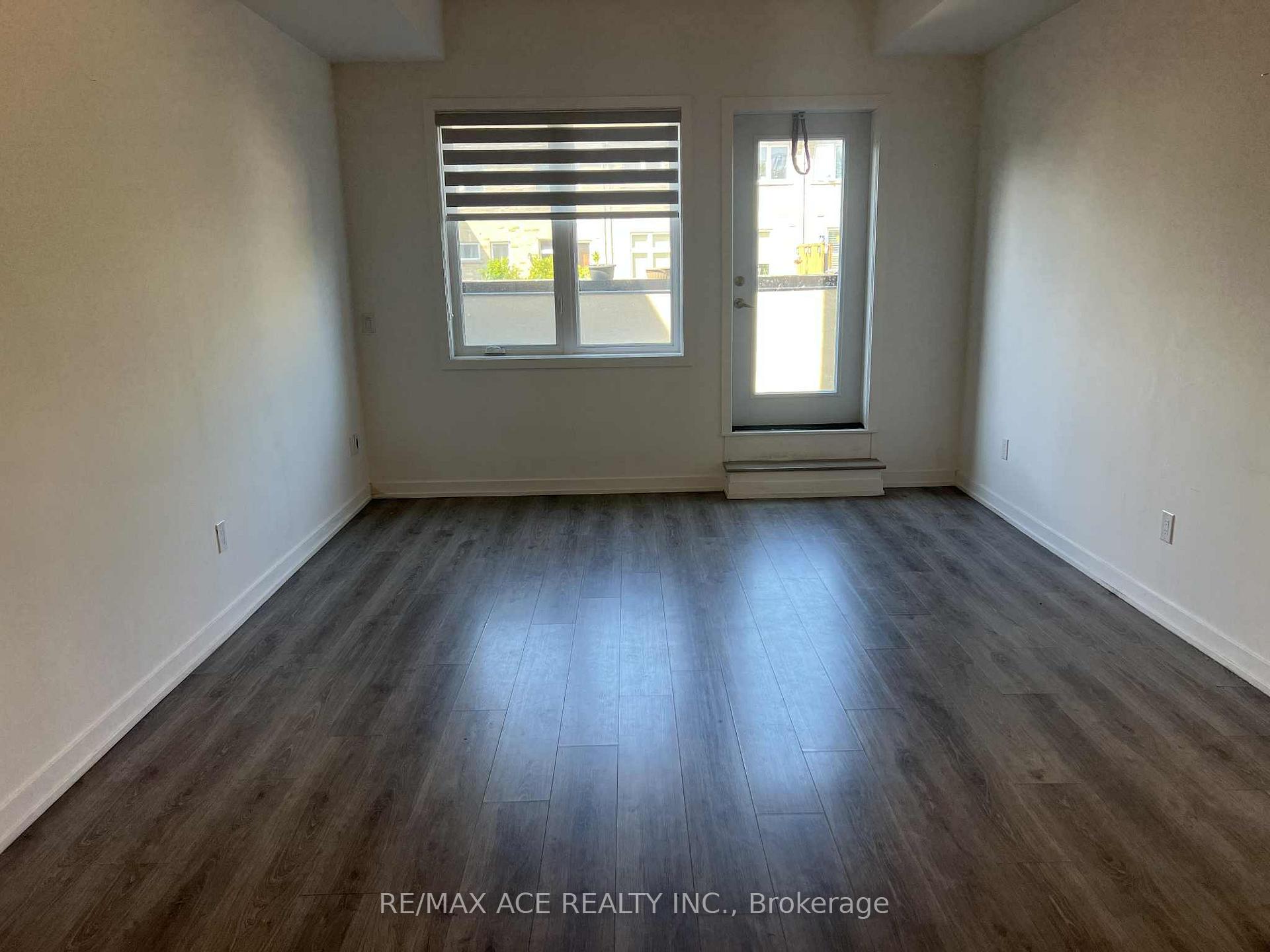 Photo 3 of Unit 105, 3686 St Clair Avenue E, Scarborough, Cliffcrest — HOMEH