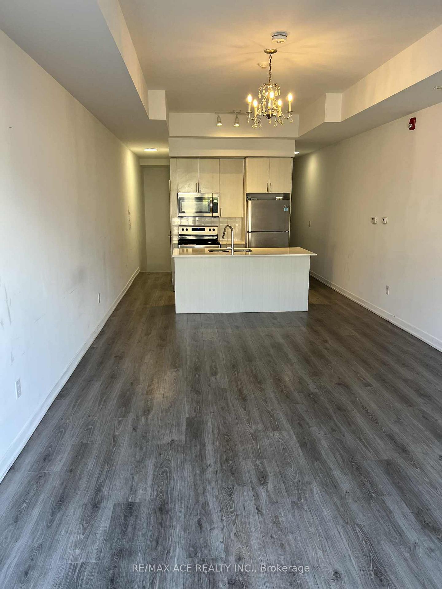 Photo 4 of Unit 105, 3686 St Clair Avenue E, Scarborough, Cliffcrest — HOMEH