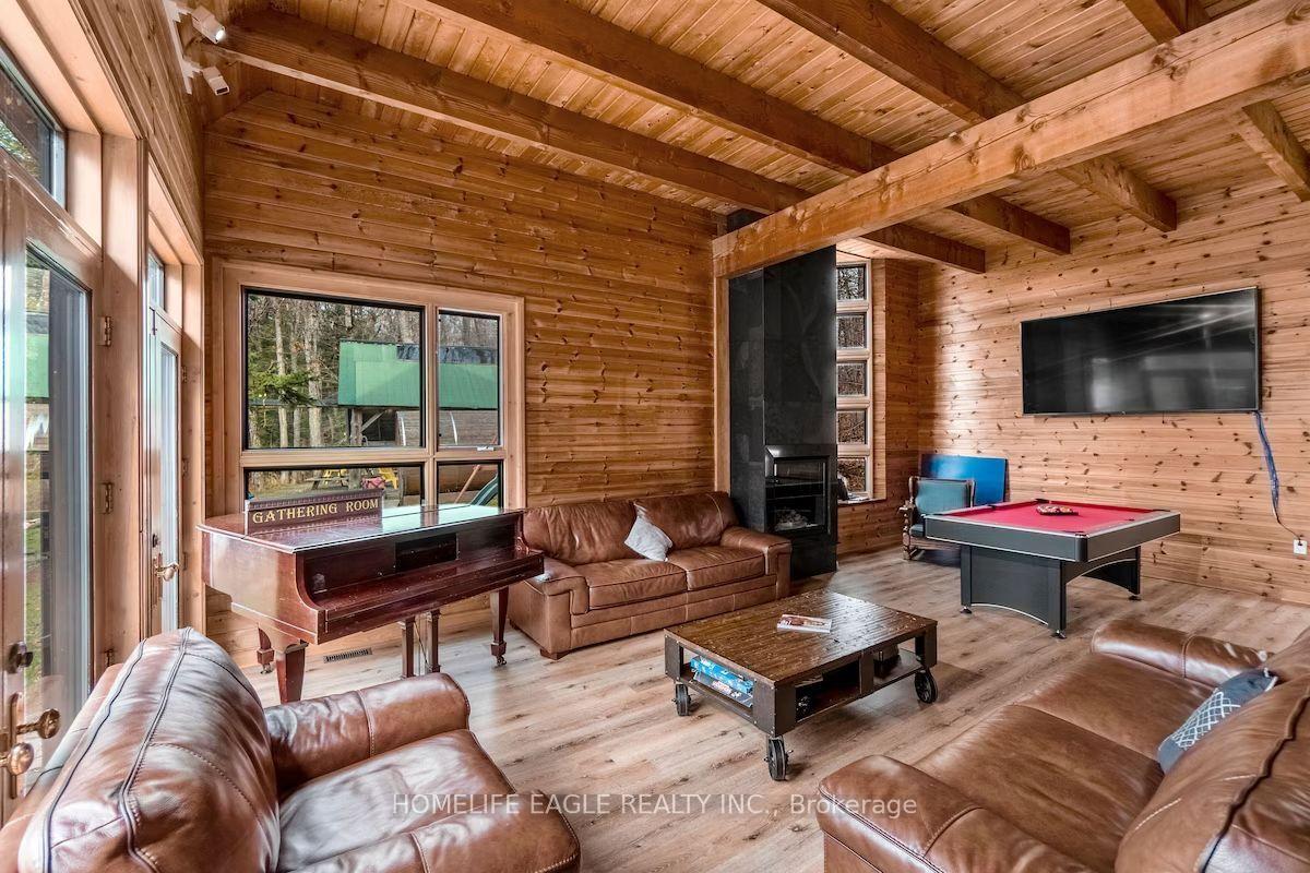 Photo 14 of 1092 South Clear Lake Road, Bracebridge, Oakley — HOMEH