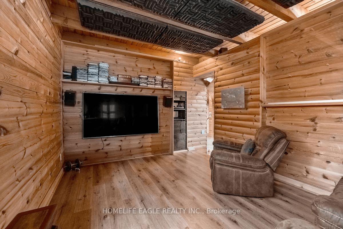 Photo 21 of 1092 South Clear Lake Road, Bracebridge, Oakley — HOMEH