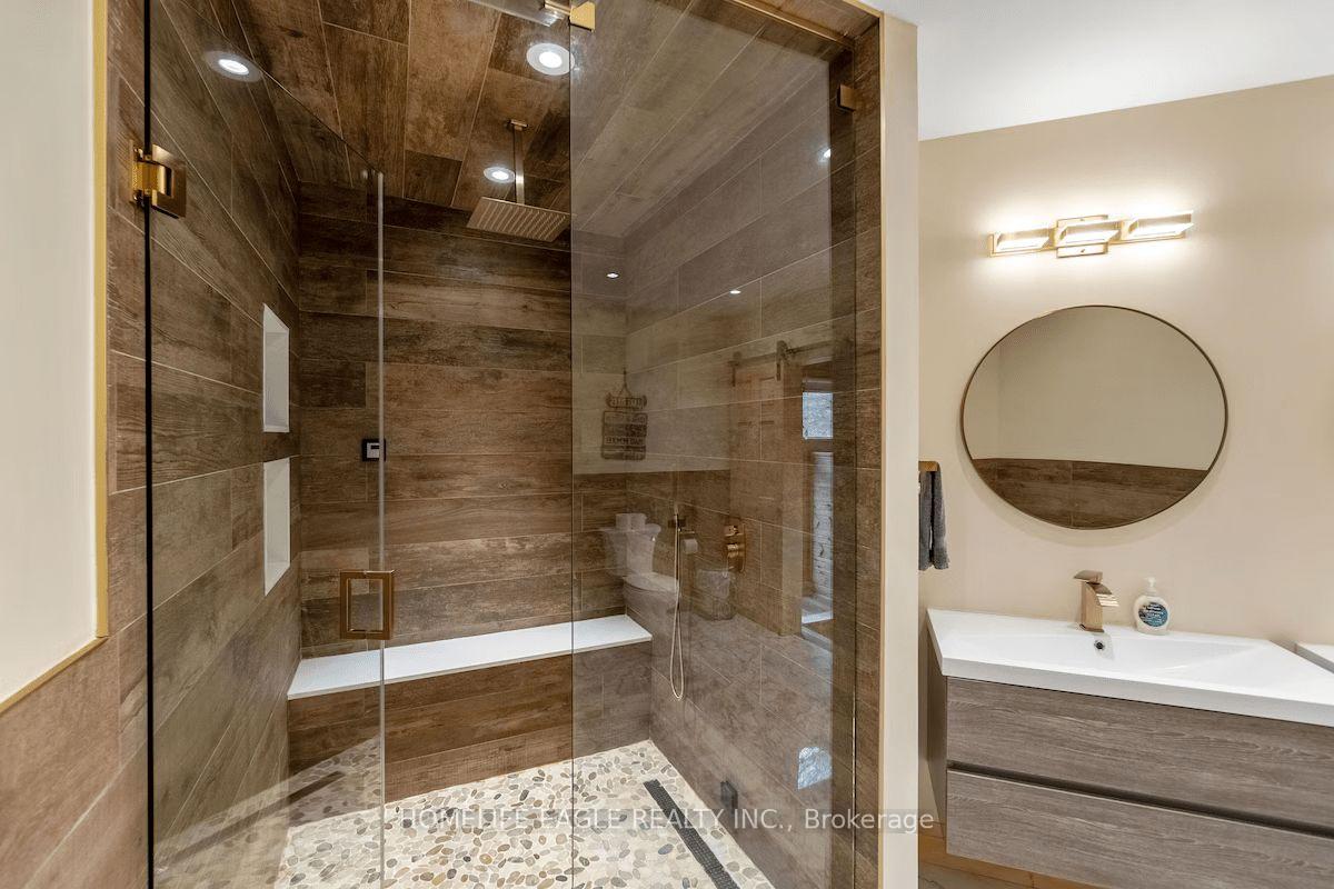Photo 28 of 1092 South Clear Lake Road, Bracebridge, Oakley — HOMEH