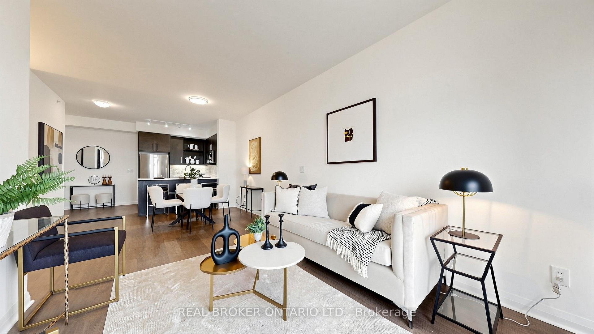Photo 13 of Unit 801, 55 Oneida Crescent, Richmond Hill, Langstaff — HOMEH
