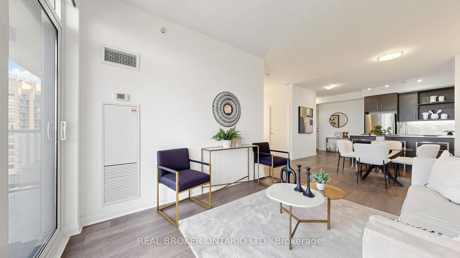 Photo 14 of Unit 801, 55 Oneida Crescent, Richmond Hill, Langstaff — HOMEH