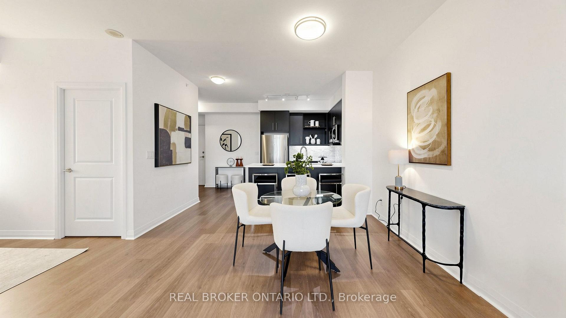 Photo 17 of Unit 801, 55 Oneida Crescent, Richmond Hill, Langstaff — HOMEH
