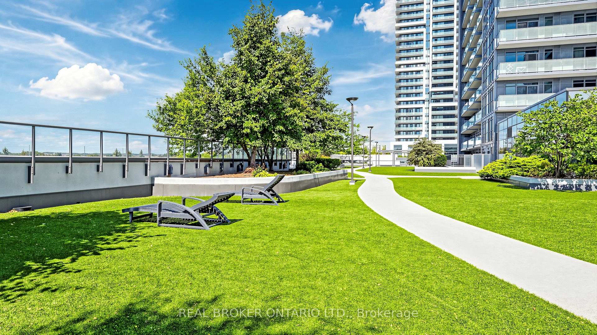 Photo 48 of Unit 801, 55 Oneida Crescent, Richmond Hill, Langstaff — HOMEH