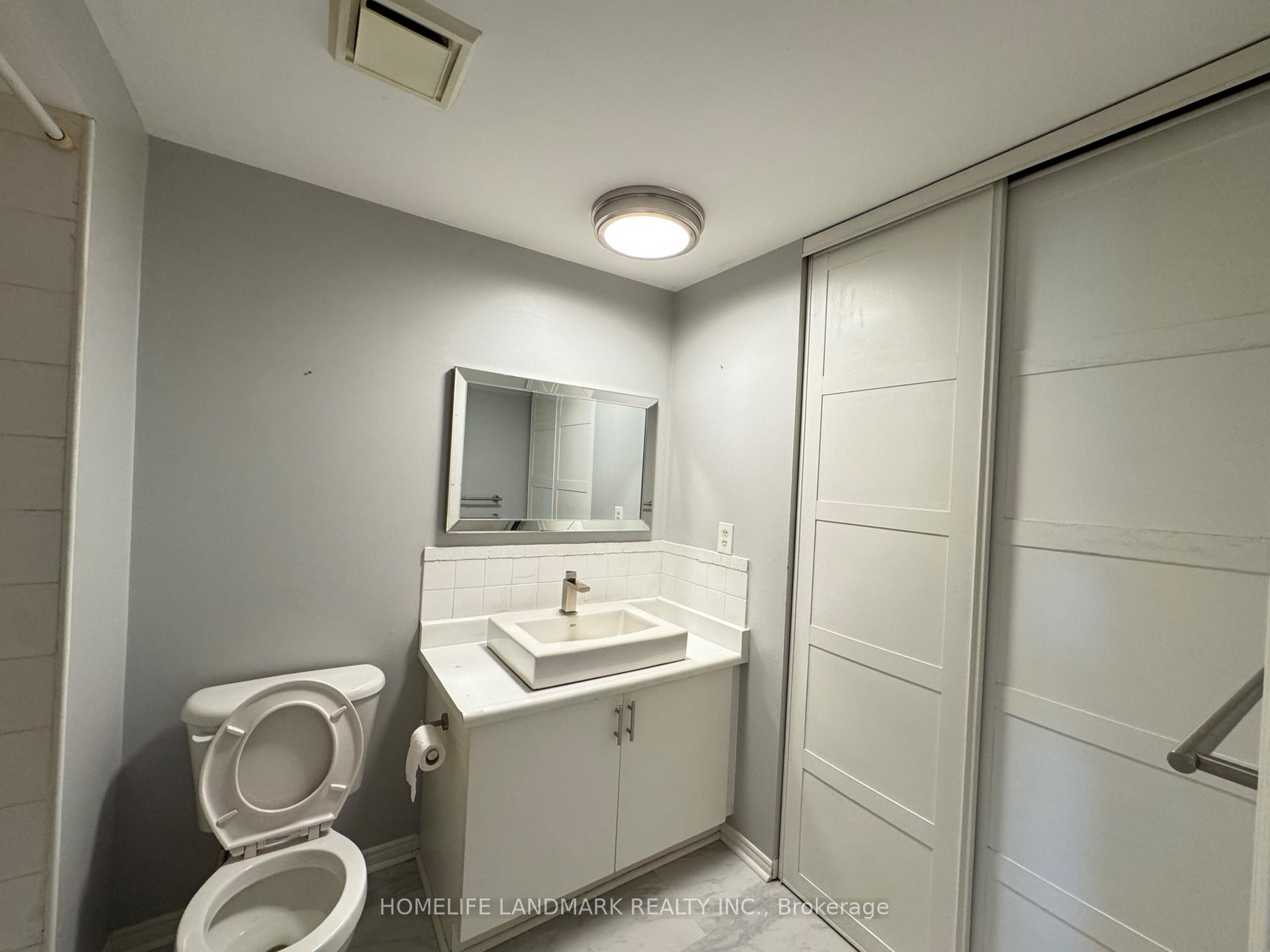 Photo 22 of 23 Wallace Drive, Barrie, Northwest — HOMEH