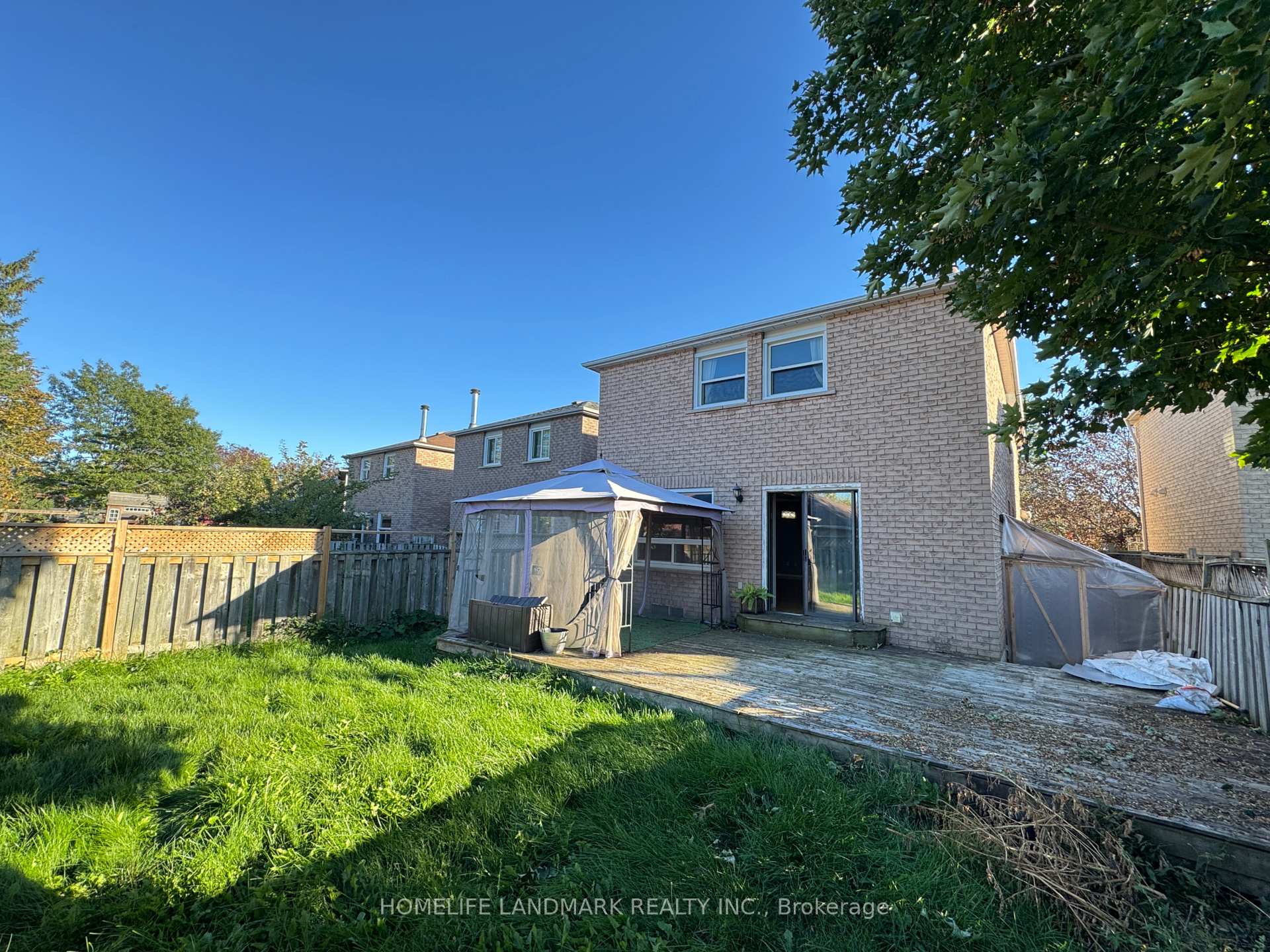 Photo 26 of 23 Wallace Drive, Barrie, Northwest — HOMEH