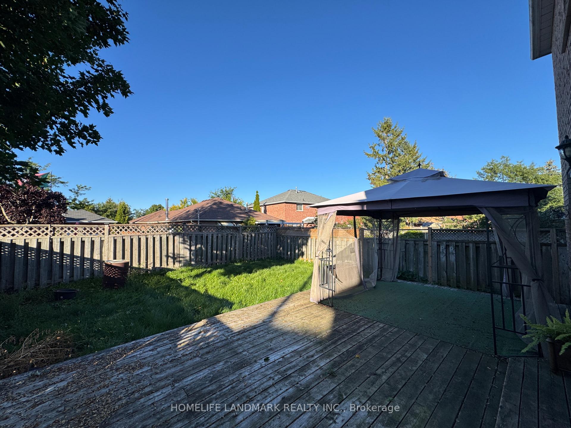 Photo 28 of 23 Wallace Drive, Barrie, Northwest — HOMEH