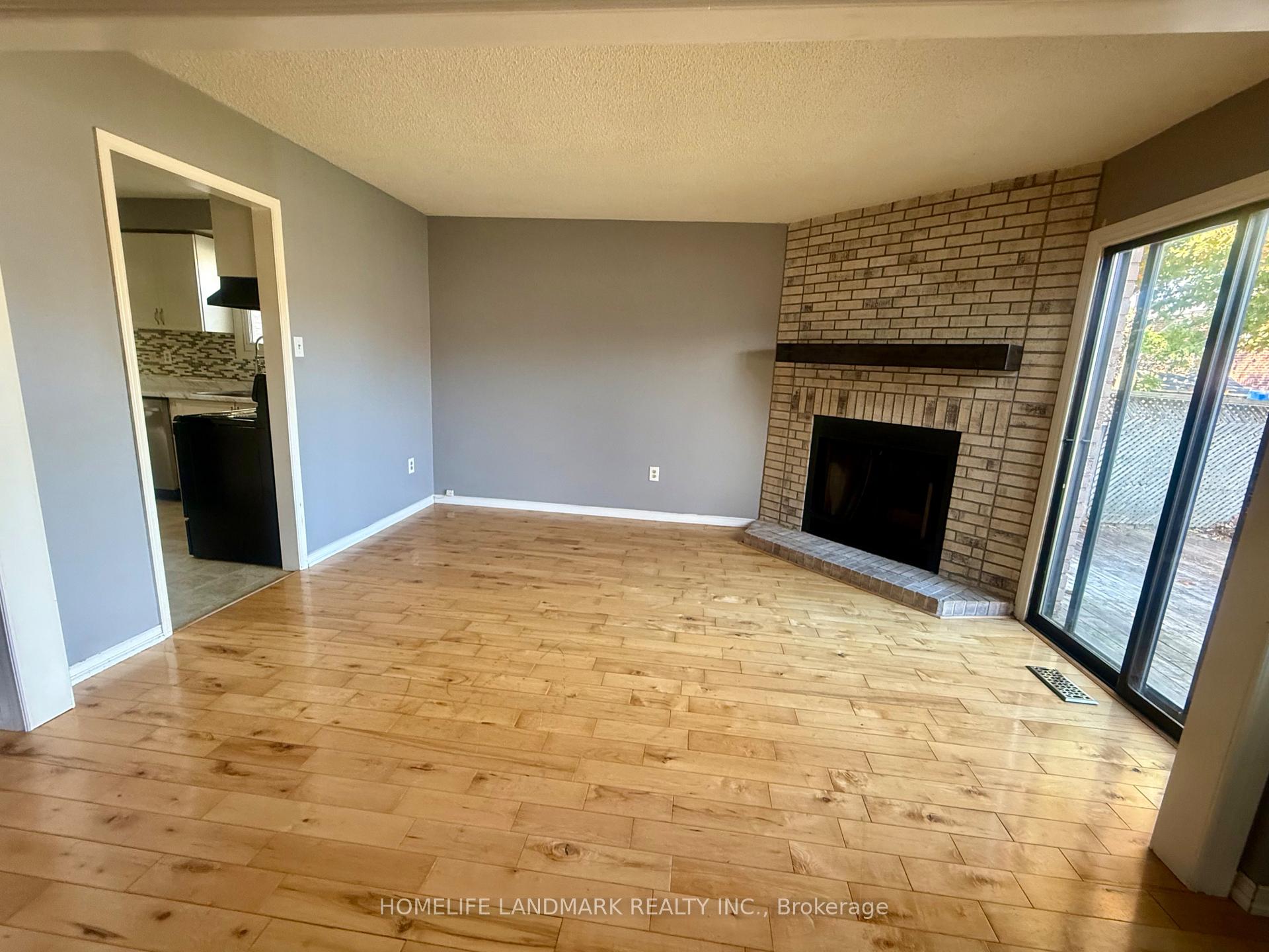 Photo 44 of 23 Wallace Drive, Barrie, Northwest — HOMEH