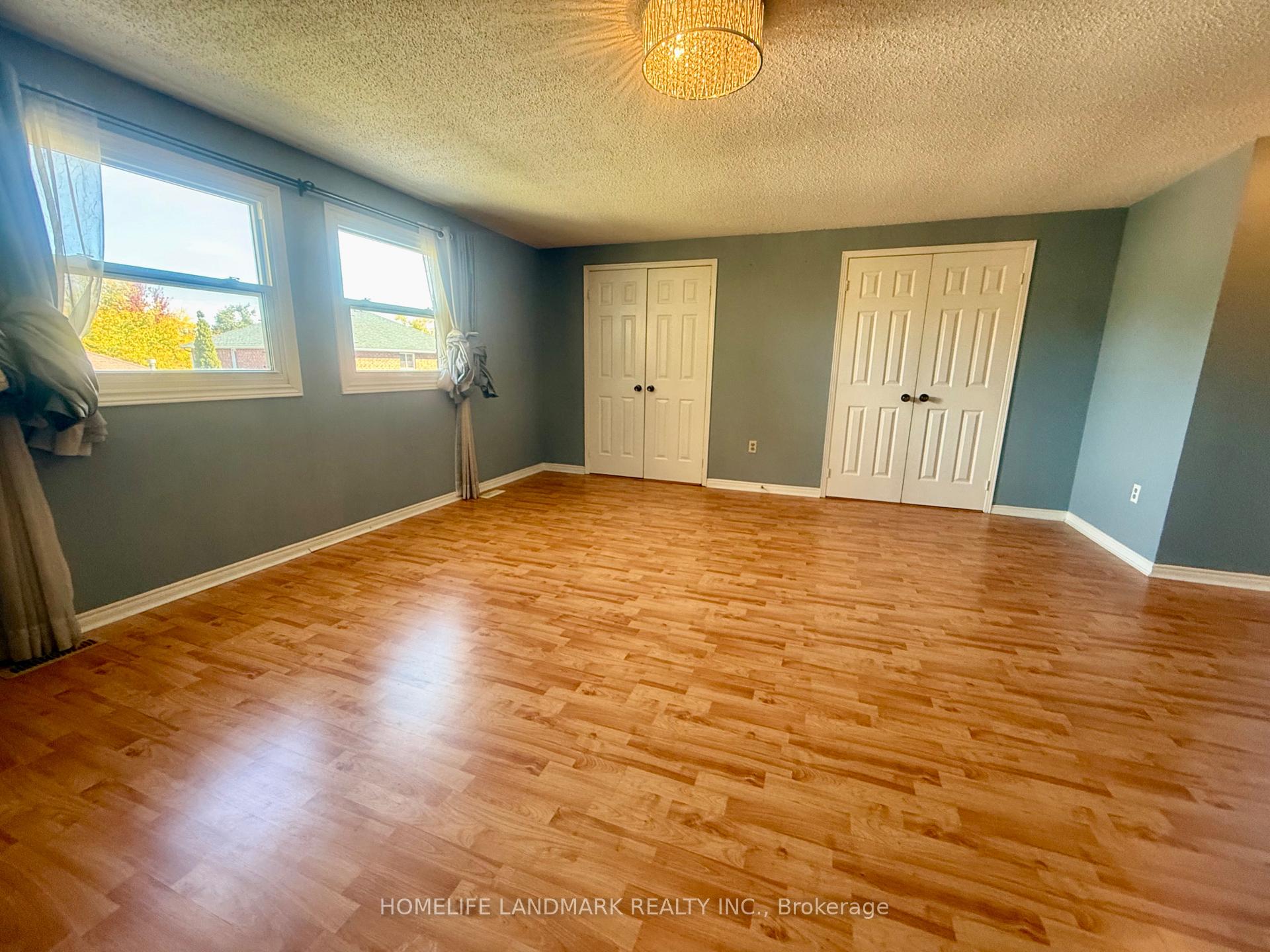 Photo 45 of 23 Wallace Drive, Barrie, Northwest — HOMEH