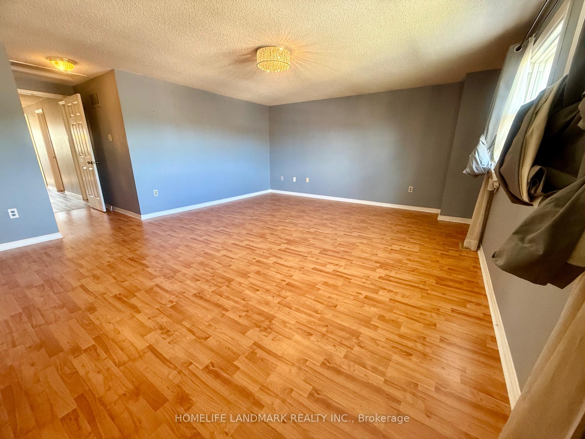 Photo 46 of 23 Wallace Drive, Barrie, Northwest — HOMEH