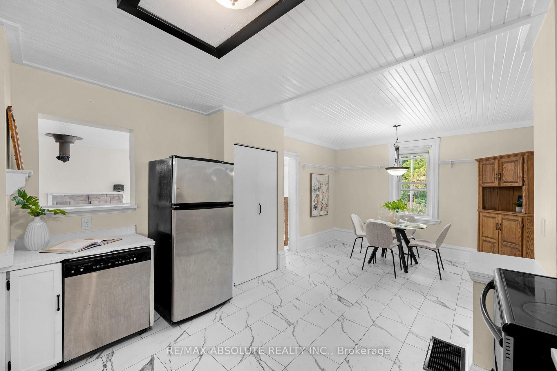 Photo 13 of 903 River Road, McNab/Braeside, Mcnab/Braeside Twps — HOMEH
