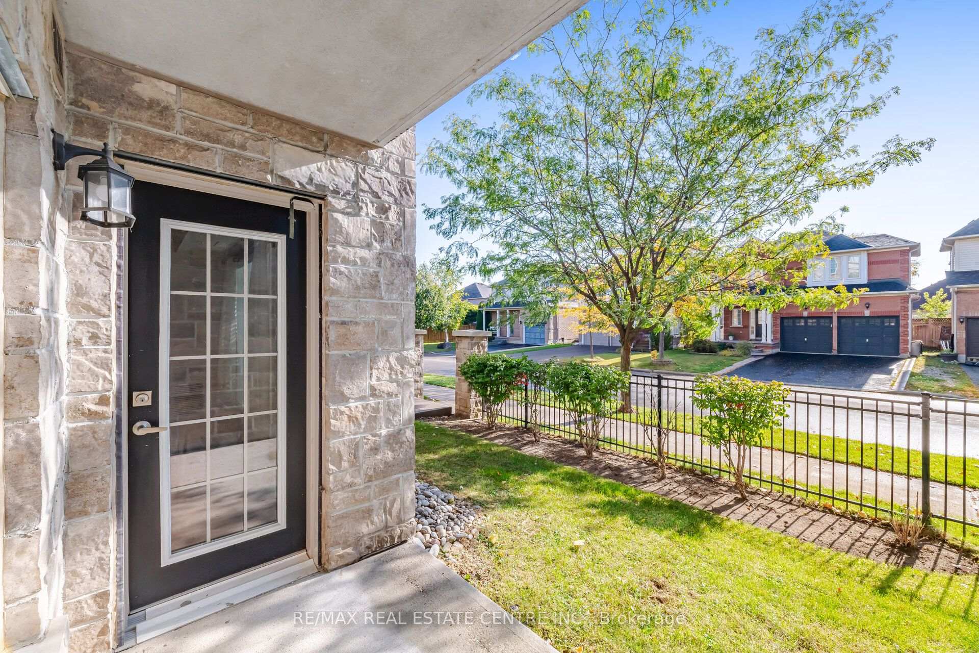 Photo 37 of Unit 103, 1450 Main Street E, Milton, Dempsey — HOMEH