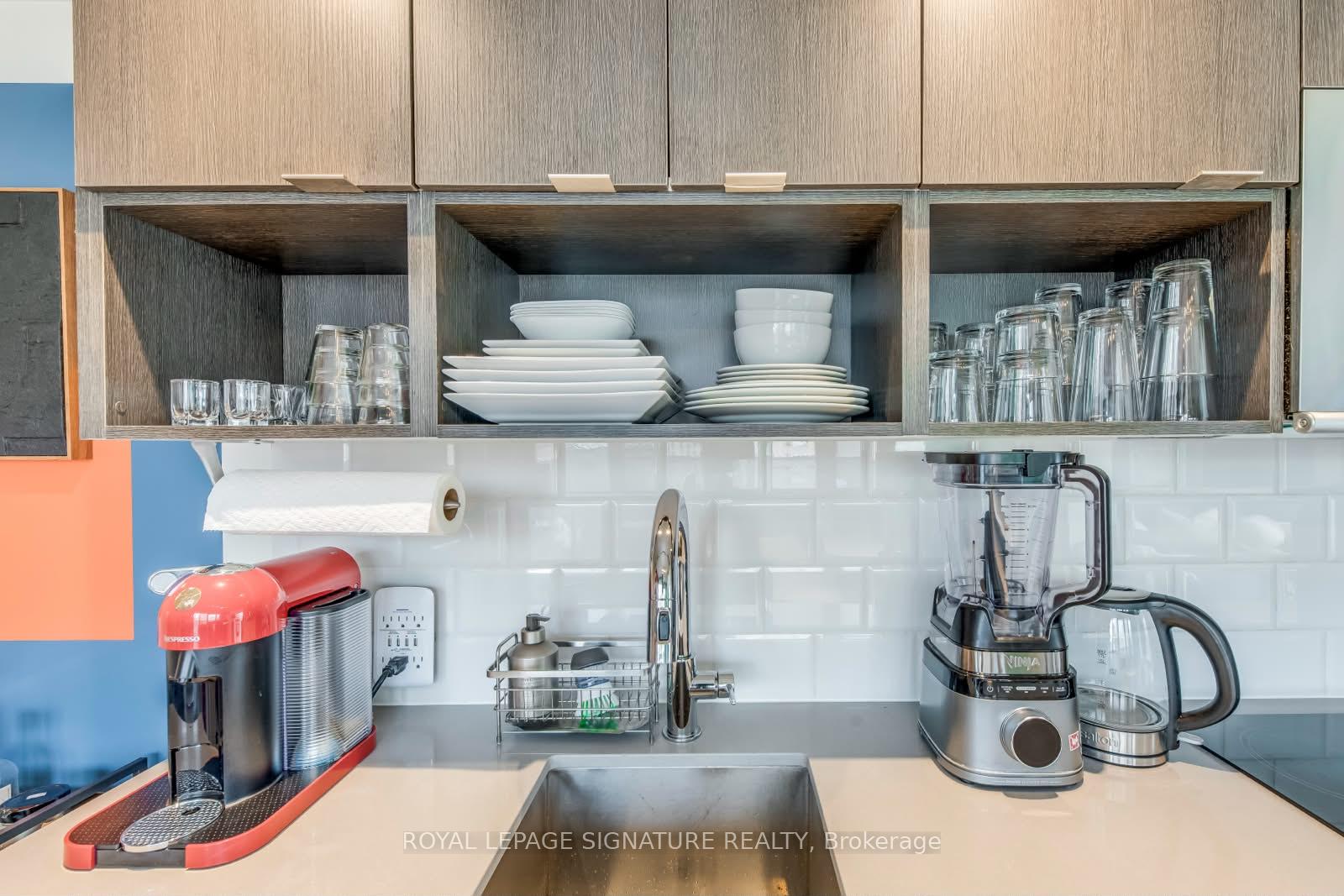 Photo 6 of Unit 1011, 89 McGill Street, Toronto, Church-Yonge Corridor — HOMEH