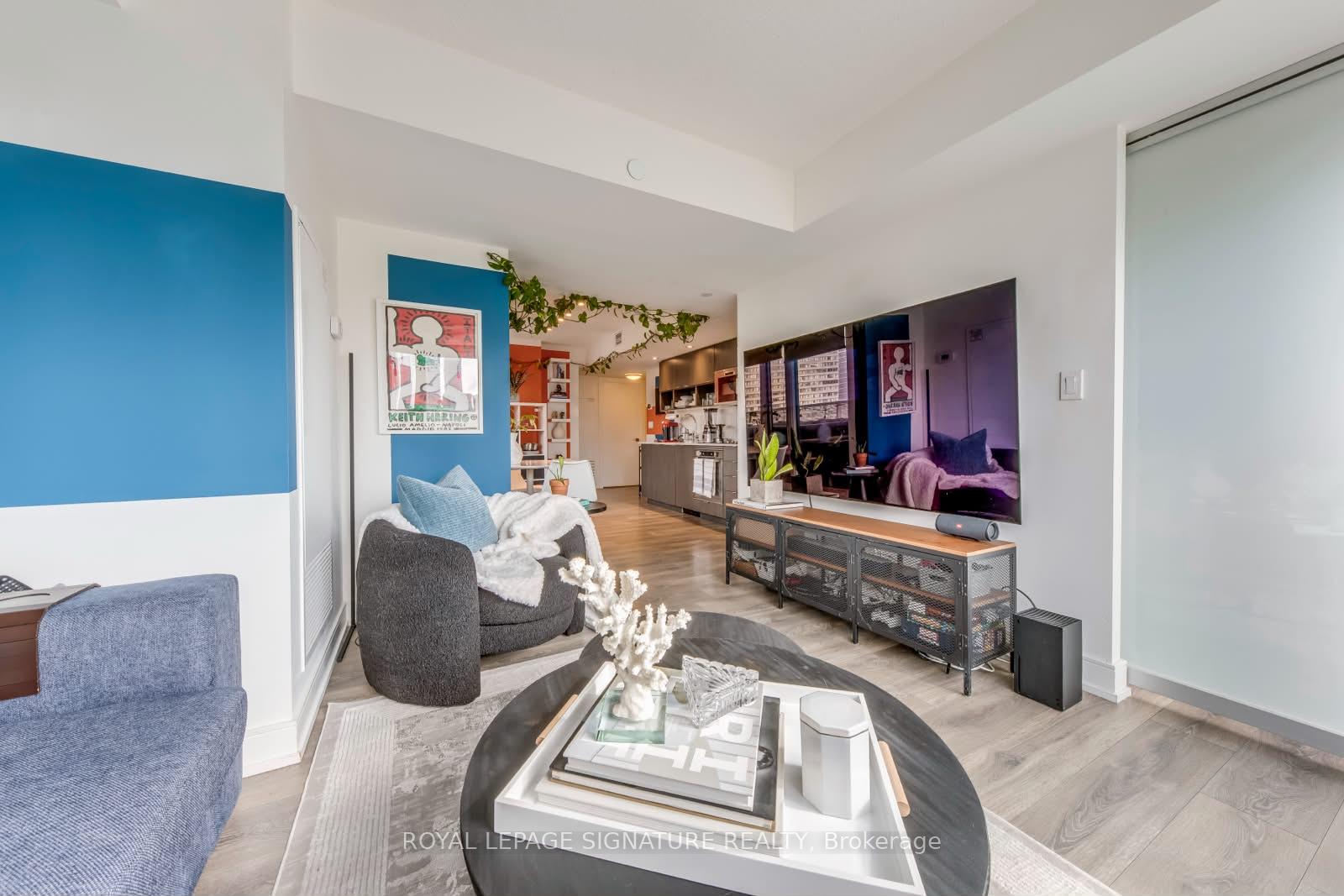 Photo 15 of Unit 1011, 89 McGill Street, Toronto, Church-Yonge Corridor — HOMEH