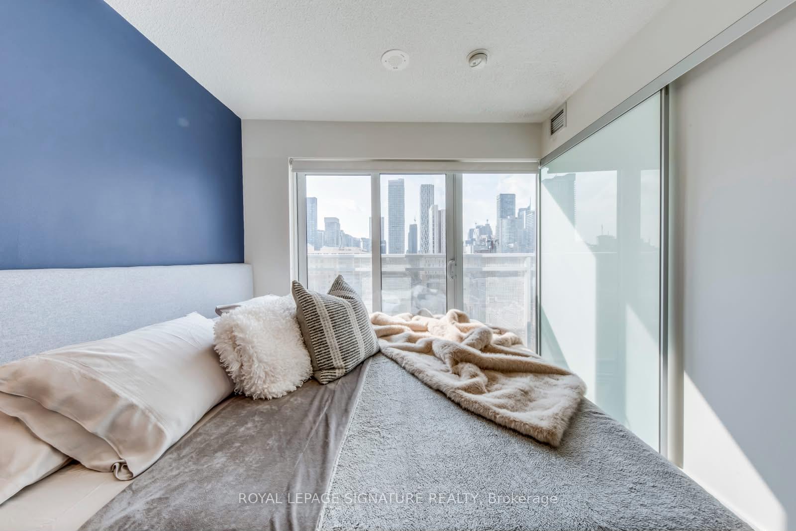 Photo 22 of Unit 1011, 89 McGill Street, Toronto, Church-Yonge Corridor — HOMEH