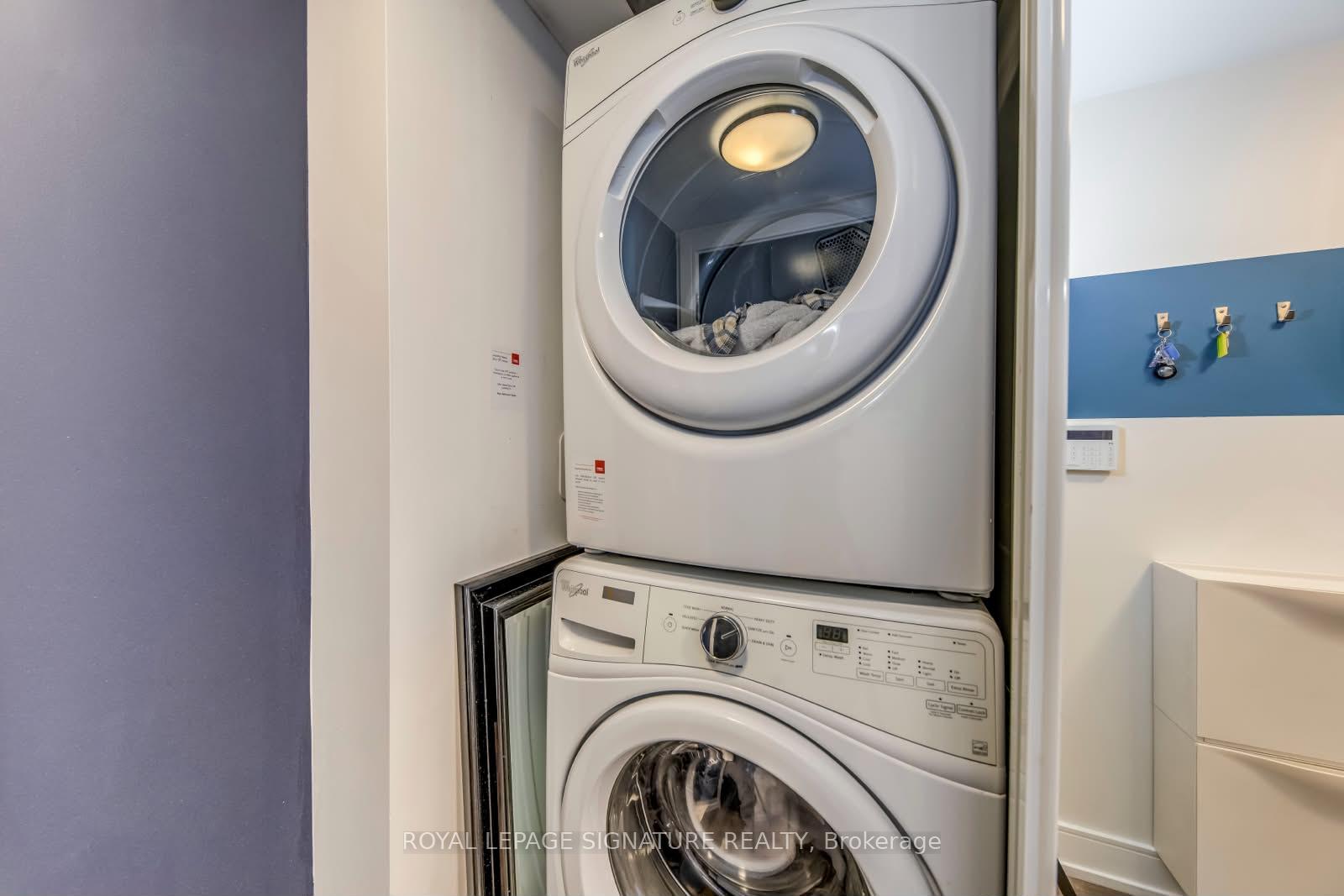Photo 27 of Unit 1011, 89 McGill Street, Toronto, Church-Yonge Corridor — HOMEH