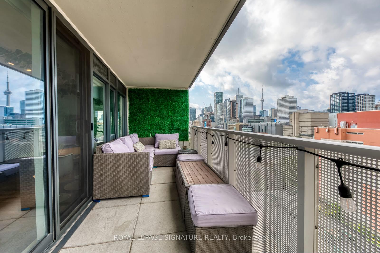 Photo 28 of Unit 1011, 89 McGill Street, Toronto, Church-Yonge Corridor — HOMEH