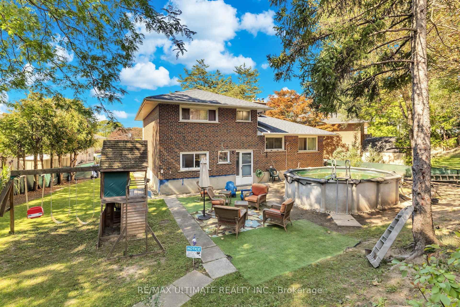 Photo 35 of 12 Petal Court, North York, Victoria Village — HOMEH