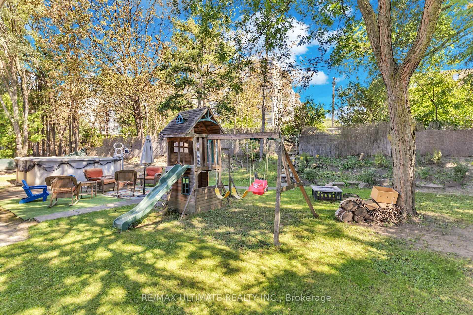 Photo 36 of 12 Petal Court, North York, Victoria Village — HOMEH