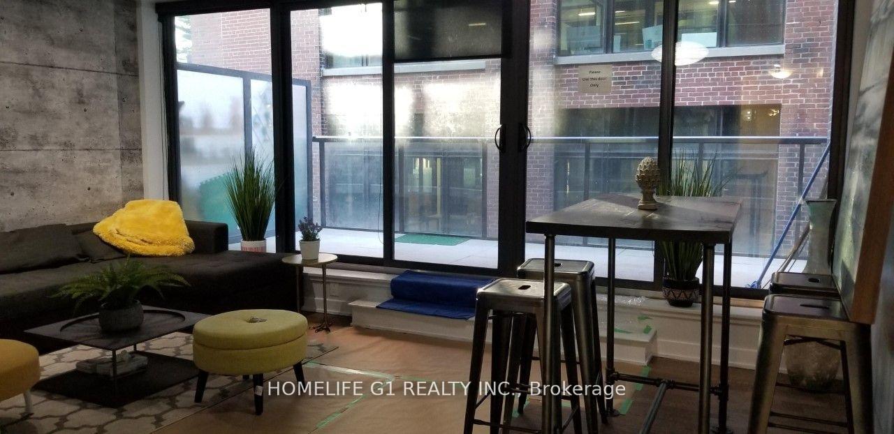 Photo 7 of Unit 306, 15 Beverly Street, Toronto, Kensington-Chinatown — HOMEH