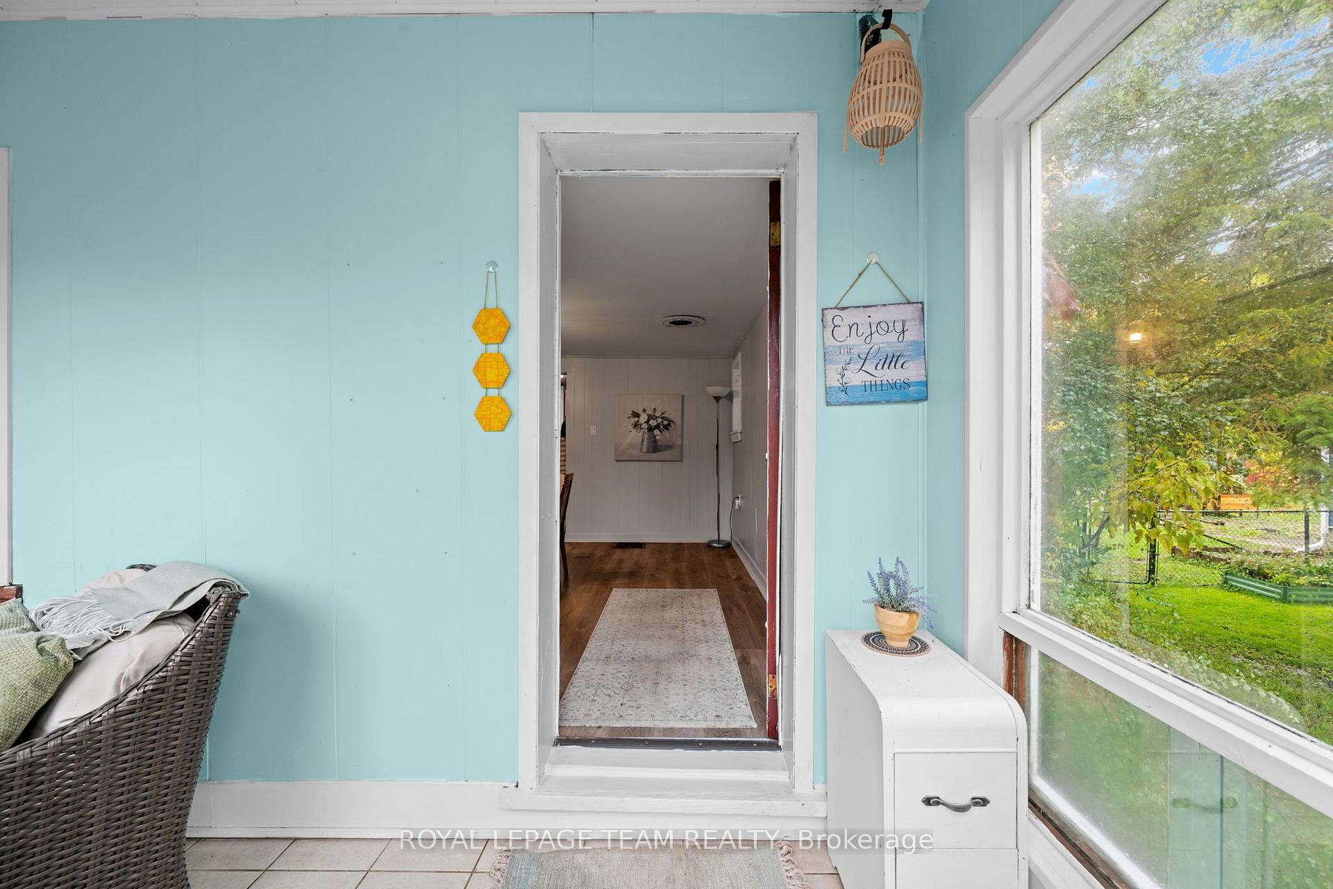 Photo 5 of 4122 Broadway Street, Ottawa, Vernon — HOMEH