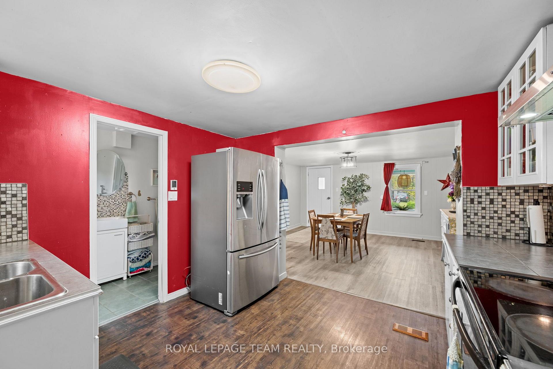 Photo 13 of 4122 Broadway Street, Ottawa, Vernon — HOMEH