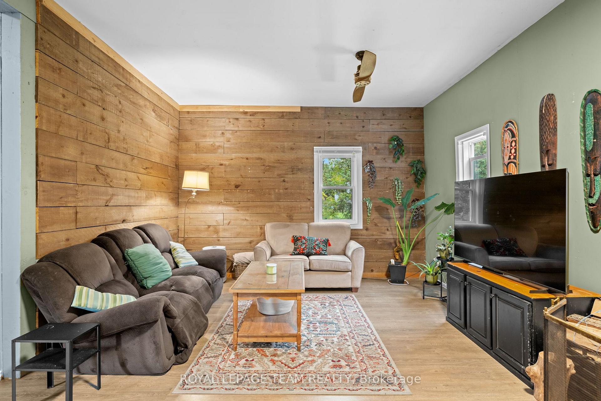 Photo 22 of 4122 Broadway Street, Ottawa, Vernon — HOMEH