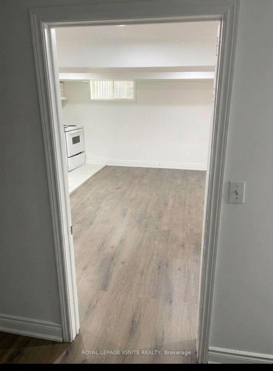 Photo 2 of Unit Bsmt, 36 West 4th Street, Hamilton, Bonnington — HOMEH