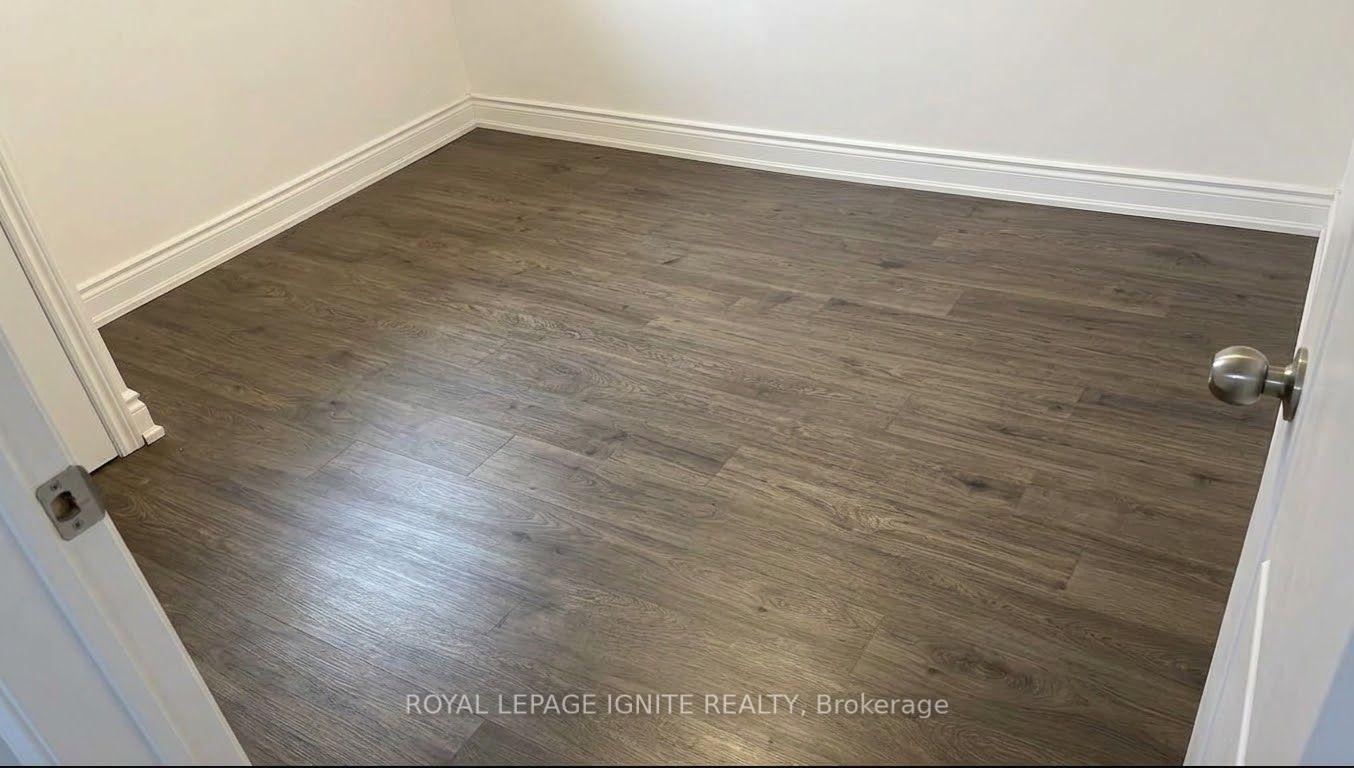 Photo 3 of Unit Bsmt, 36 West 4th Street, Hamilton, Bonnington — HOMEH