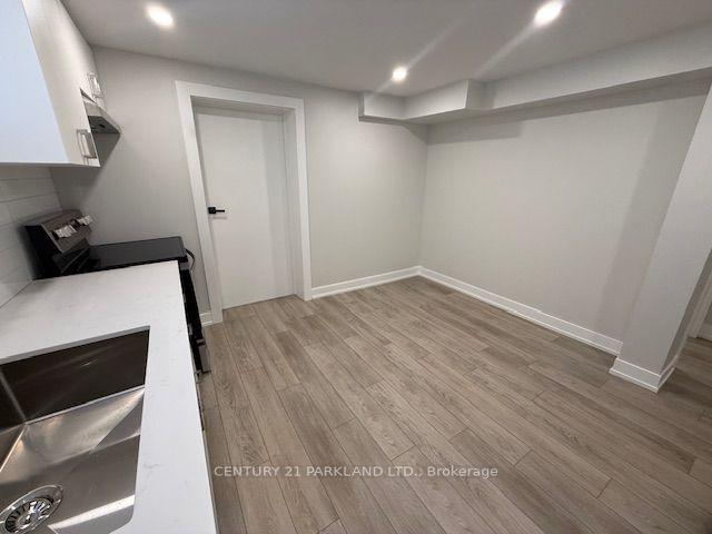 Photo 5 of Unit Basement, 82 Verobeach Boulevard, North York, Humbermede — HOMEH
