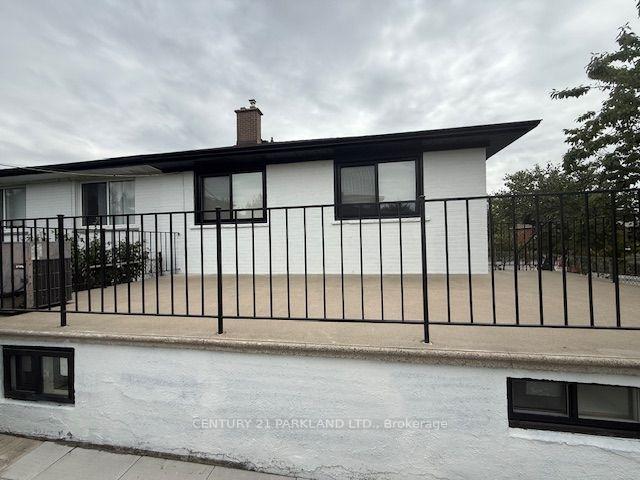 Photo 13 of Unit Basement, 82 Verobeach Boulevard, North York, Humbermede — HOMEH