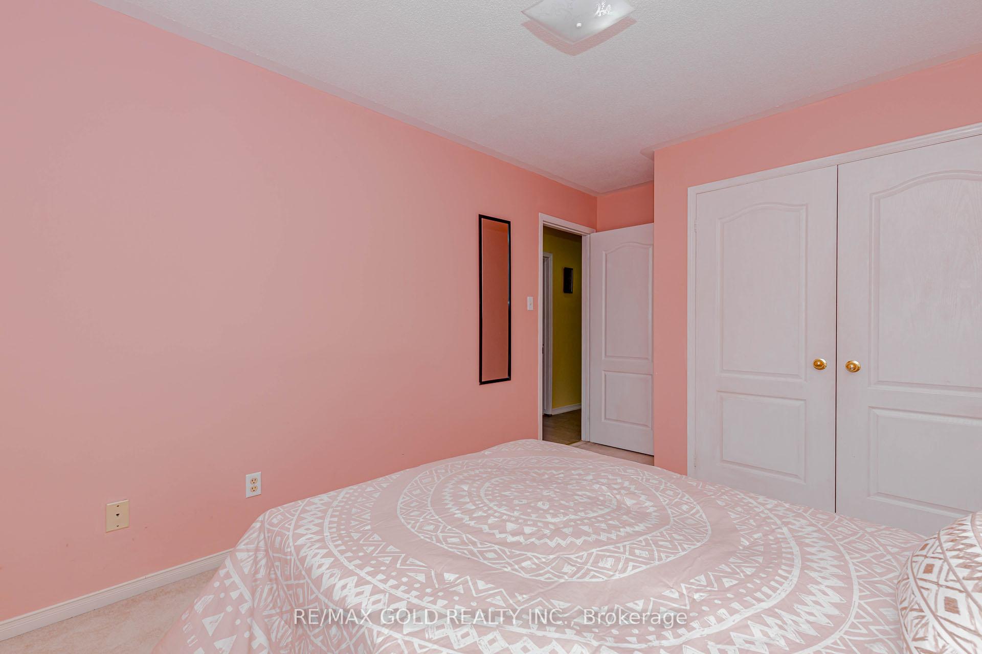 Photo 16 of 153 Cordgrass Crescent, Brampton, Sandringham-Wellington — HOMEH