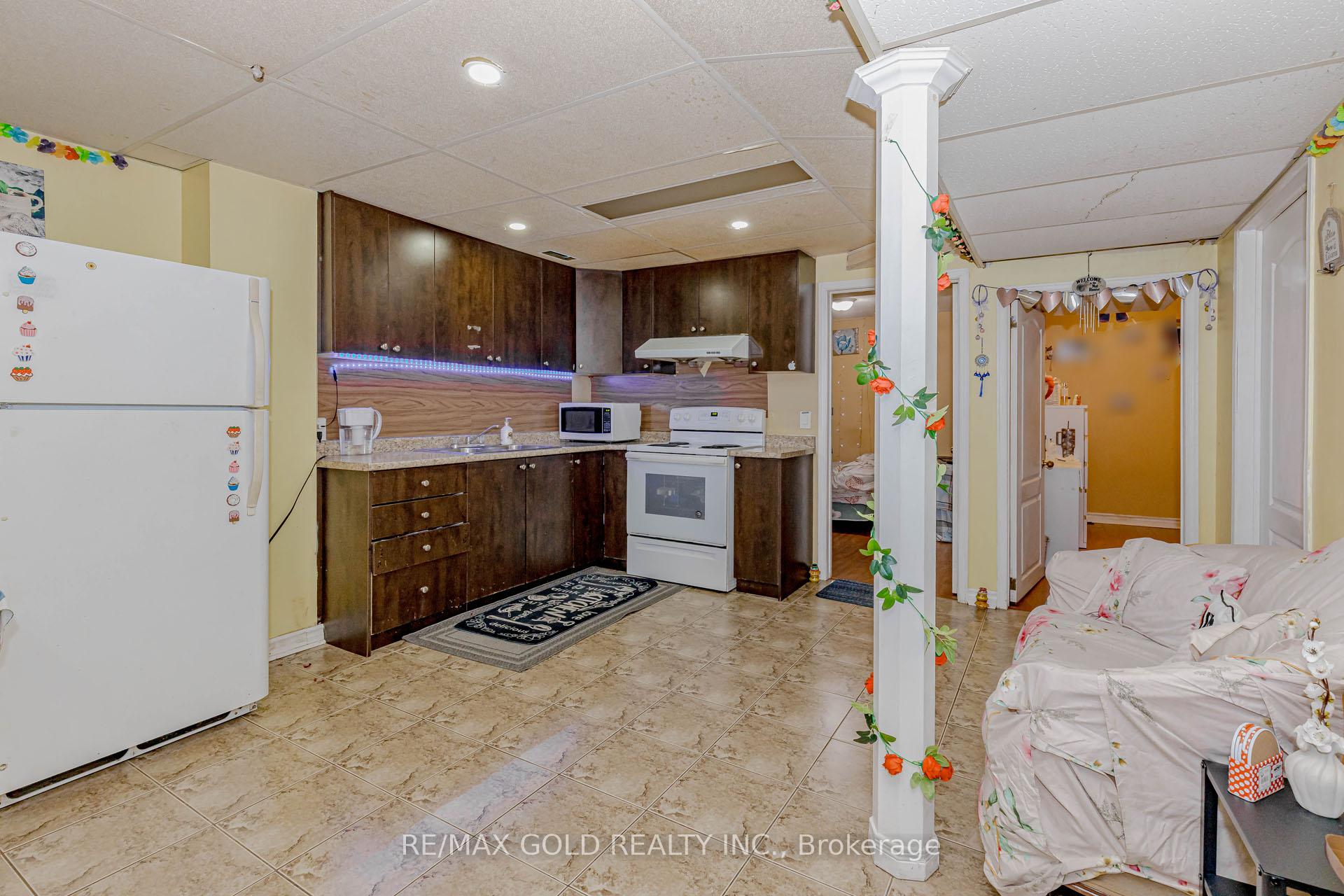 Photo 26 of 153 Cordgrass Crescent, Brampton, Sandringham-Wellington — HOMEH
