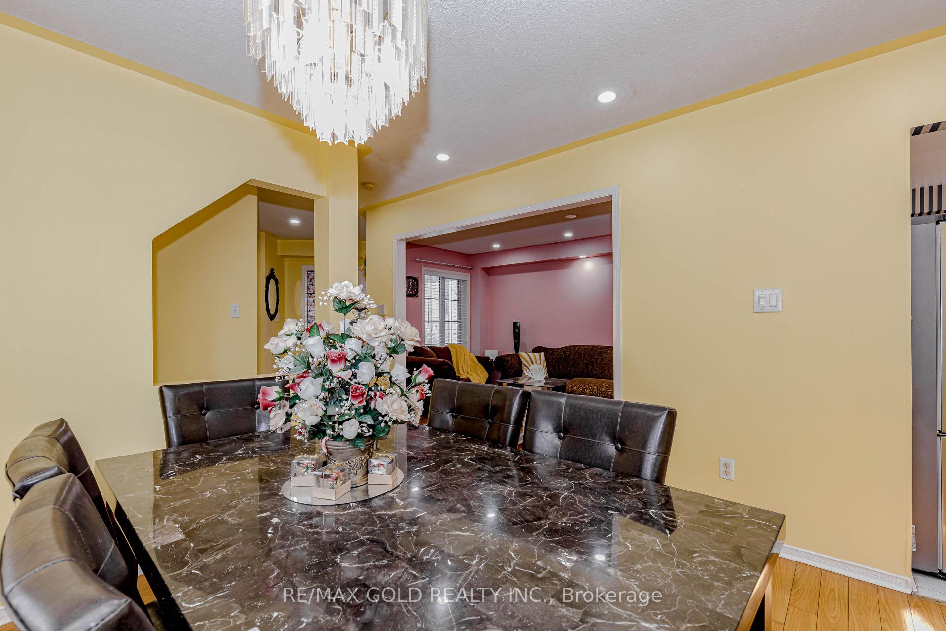 Photo 31 of 153 Cordgrass Crescent, Brampton, Sandringham-Wellington — HOMEH