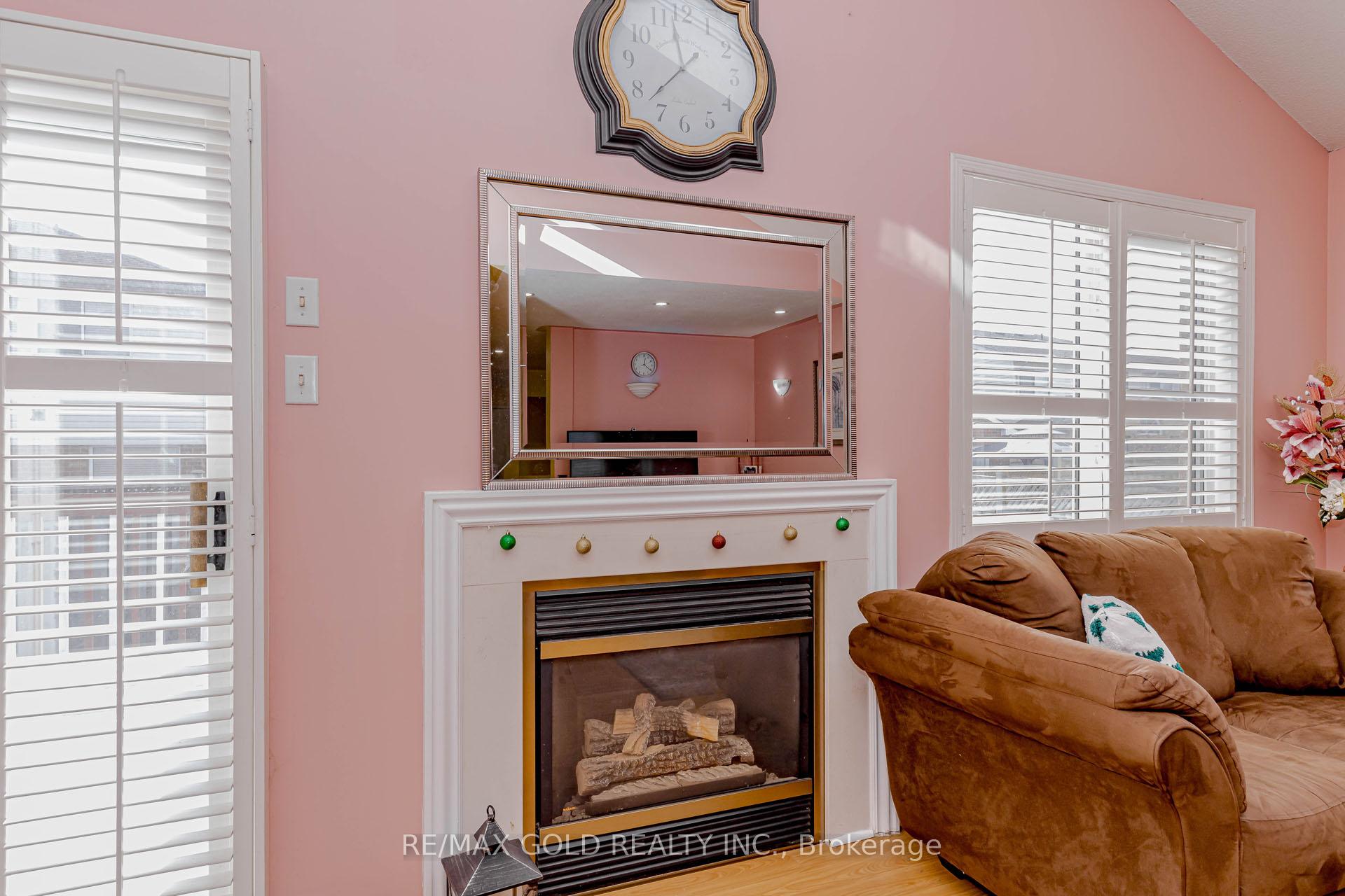 Photo 36 of 153 Cordgrass Crescent, Brampton, Sandringham-Wellington — HOMEH