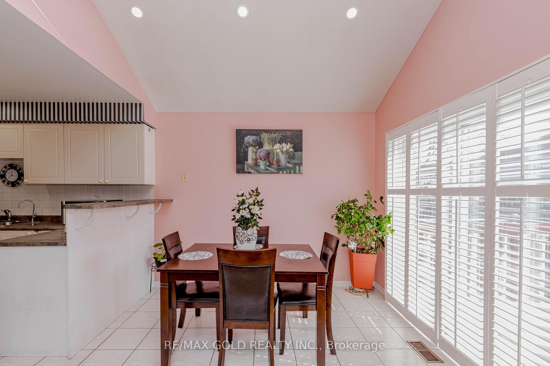 Photo 38 of 153 Cordgrass Crescent, Brampton, Sandringham-Wellington — HOMEH