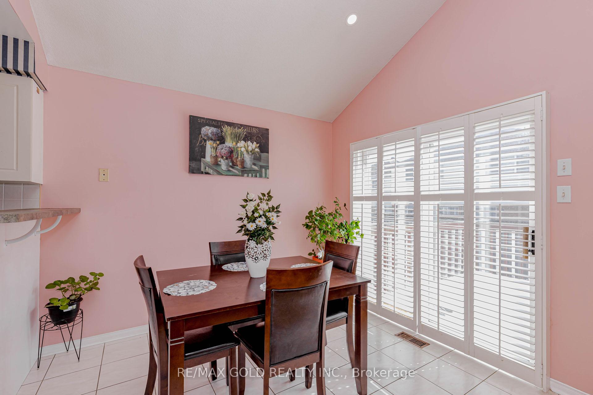 Photo 39 of 153 Cordgrass Crescent, Brampton, Sandringham-Wellington — HOMEH
