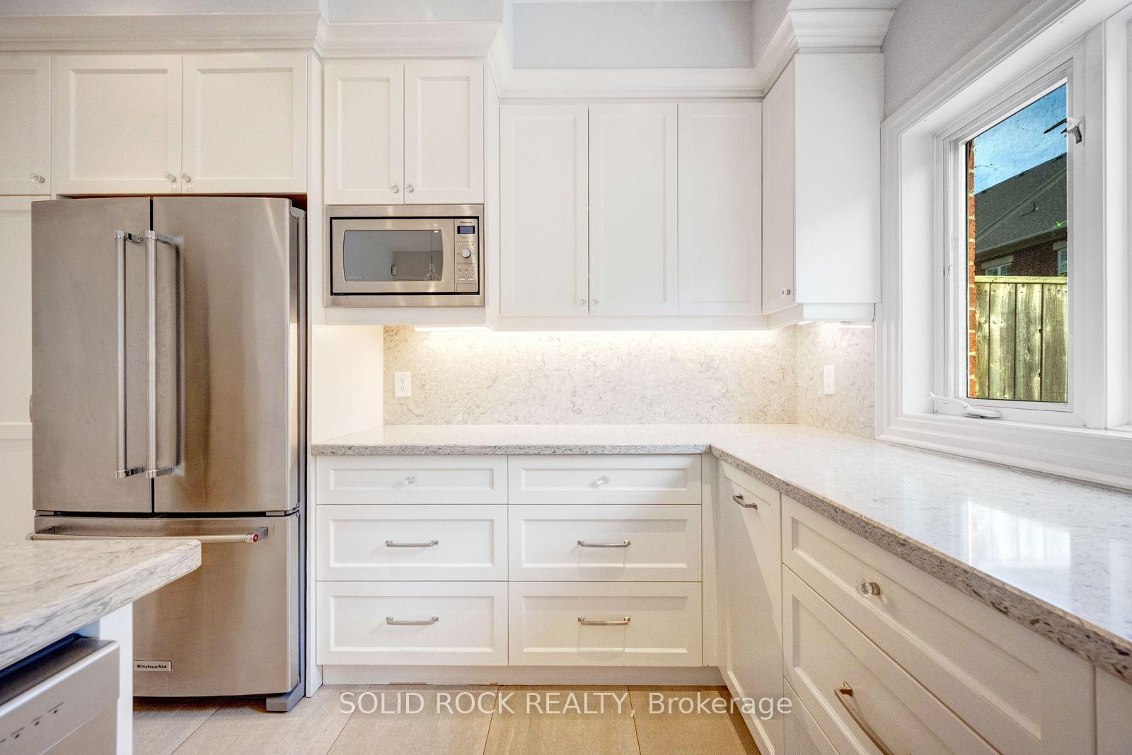 Photo 20 of 13 Compass Way, Mississauga, Port Credit — HOMEH