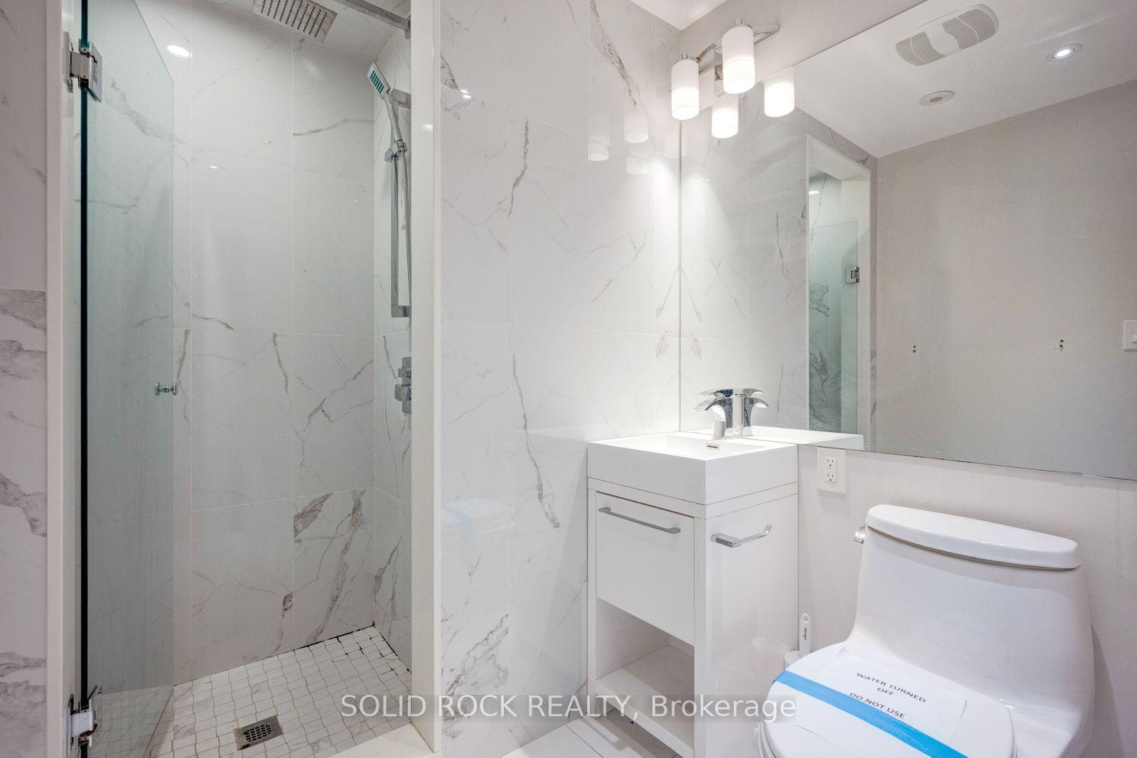 Photo 42 of 13 Compass Way, Mississauga, Port Credit — HOMEH