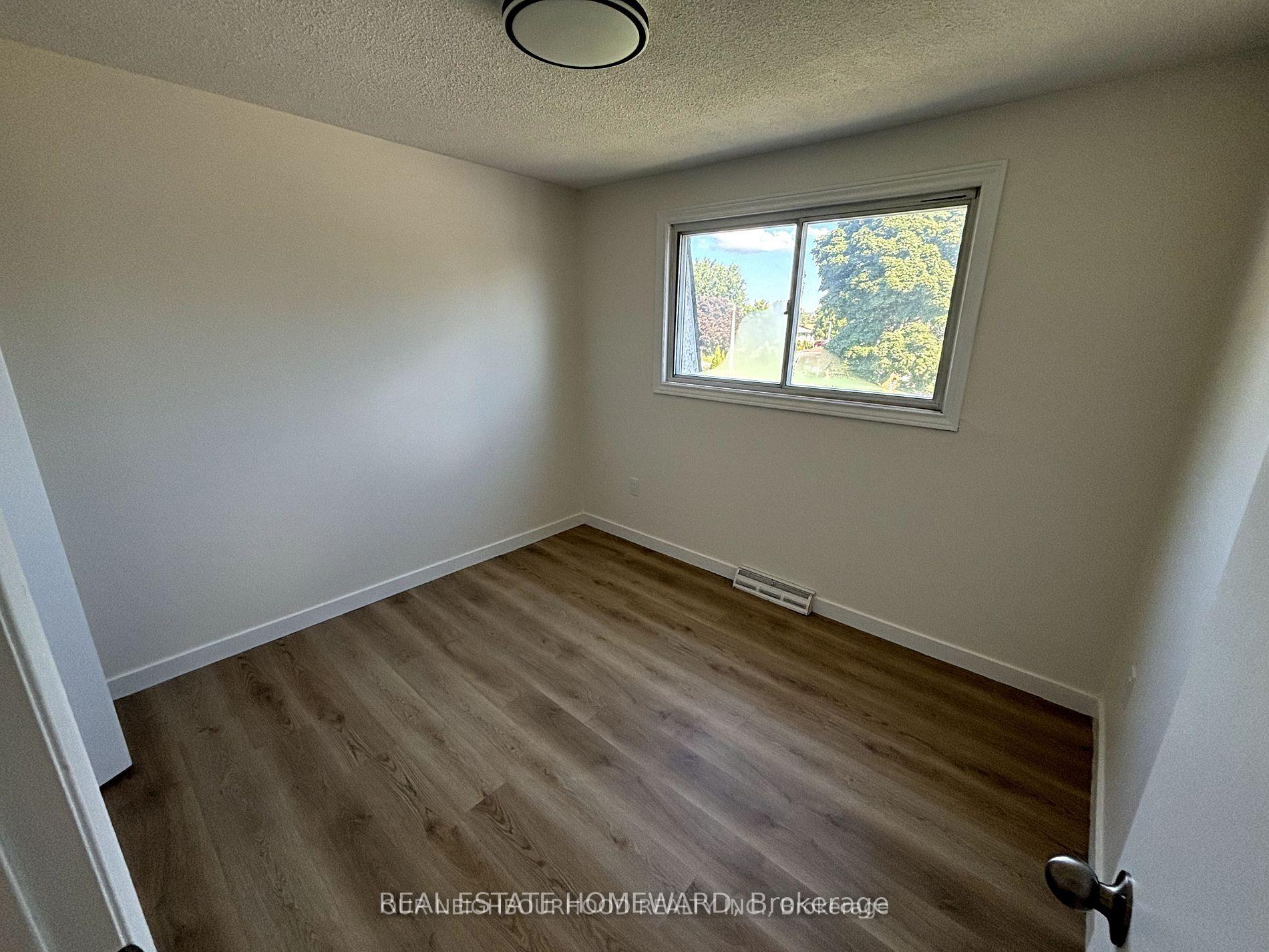 Photo 13 of Unit unit A, 107 Endicott Terrace, Welland, Prince Charles — HOMEH