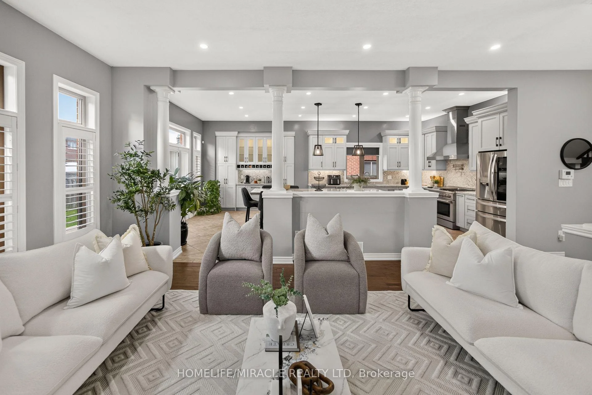Photo 20 of 41 Kingsview Drive, Hamilton, Albion Falls — HOMEH