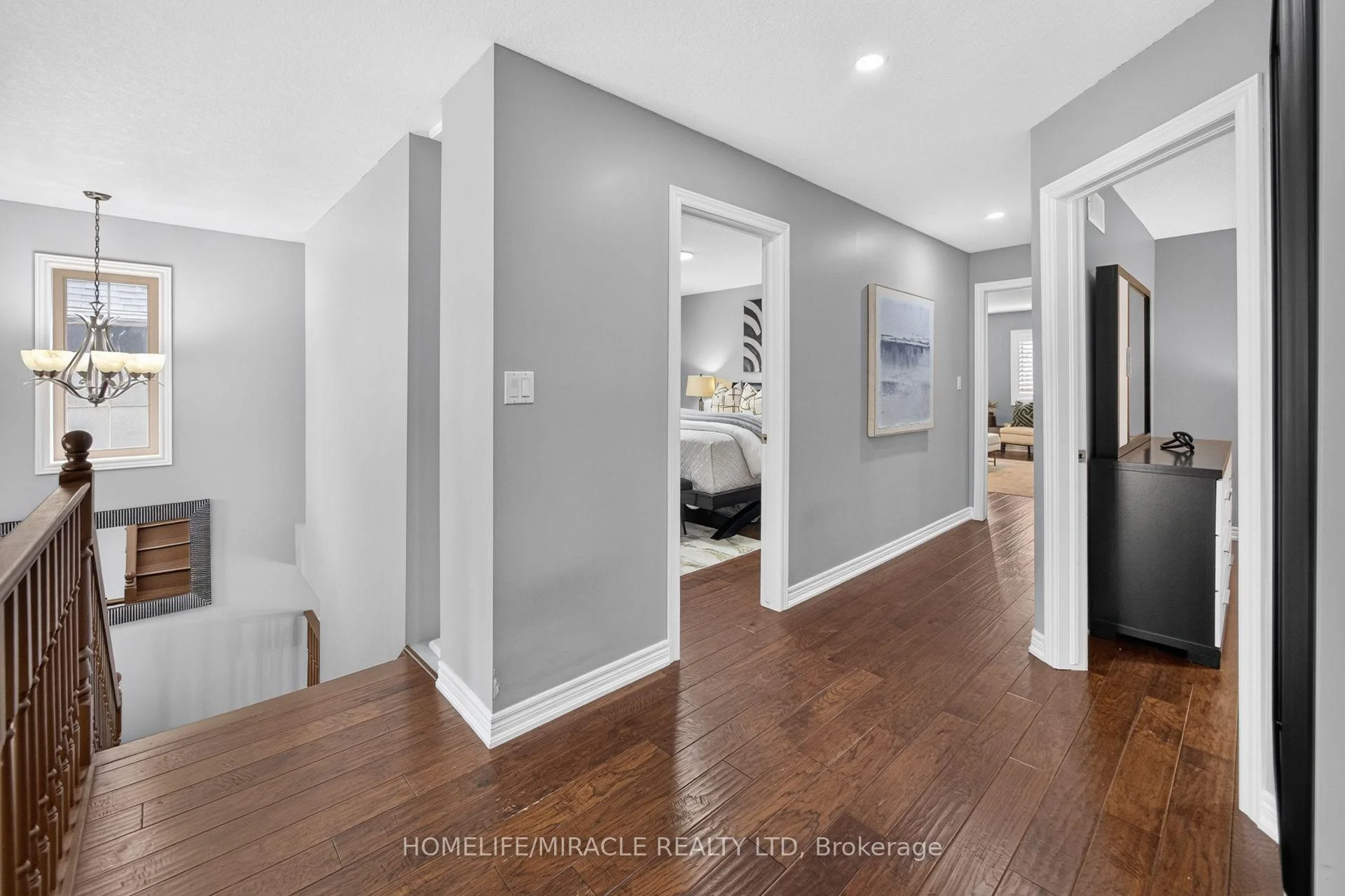 Photo 35 of 41 Kingsview Drive, Hamilton, Albion Falls — HOMEH